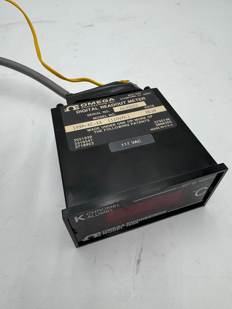 Omega 199 A Digital Temperature Meter