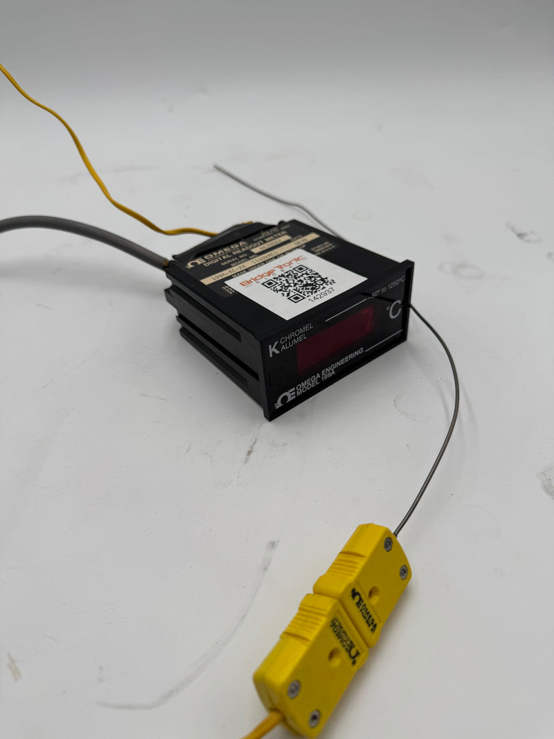 Omega 199 A Digital Temperature Meter