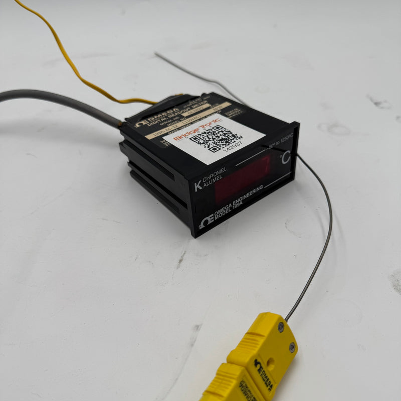 Omega 199 A Digital Temperature Meter