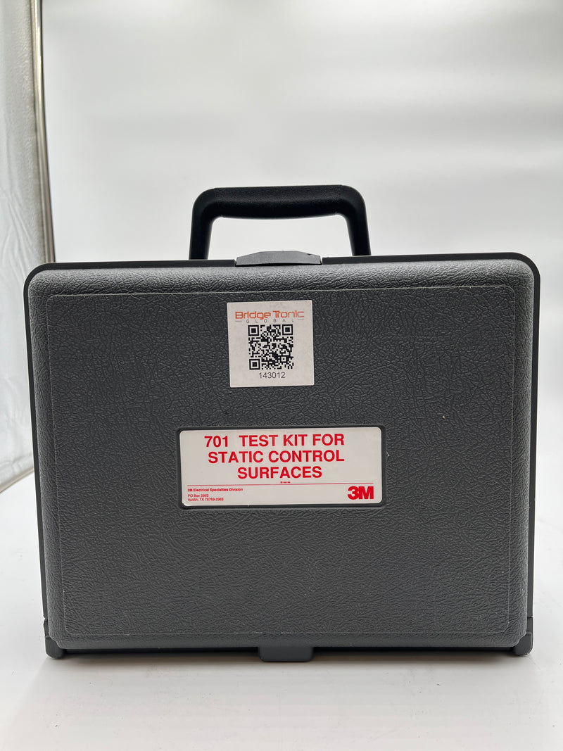 3M 701 Megohmmeter