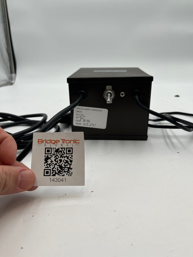 Oriel 6049 Power Supply