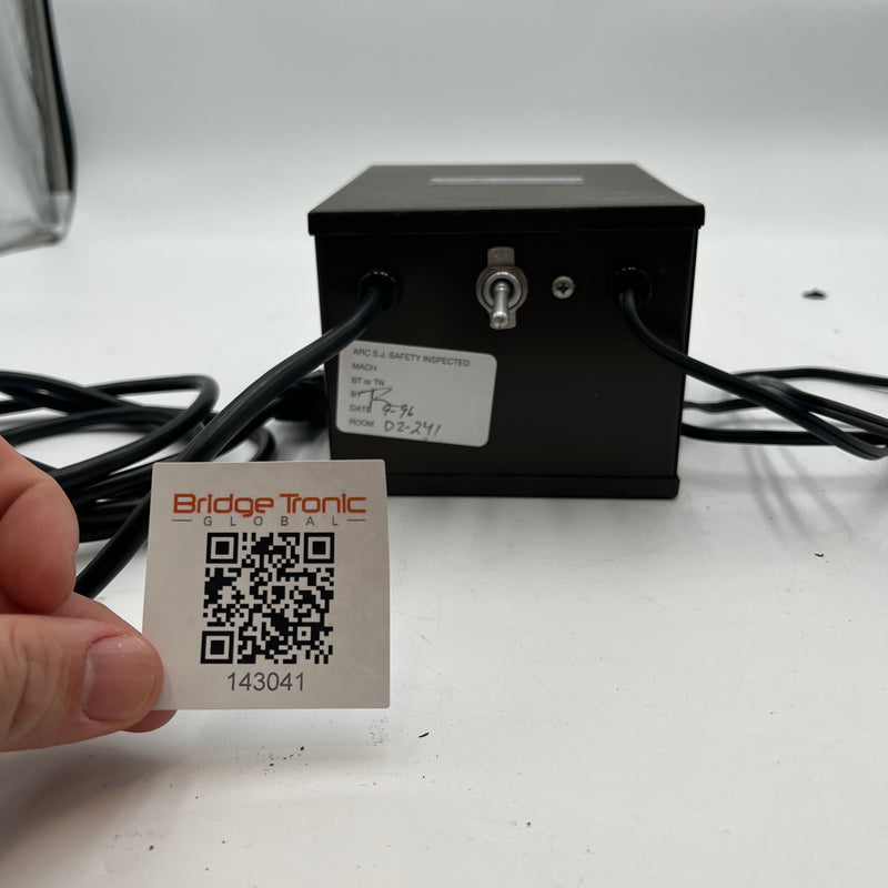 Oriel 6049 Power Supply