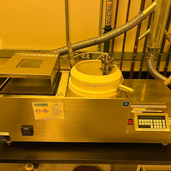 CEE Photoresist Spinner