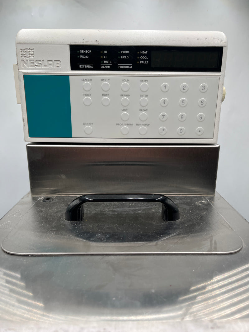 Neslab RTE 111 Chiller
