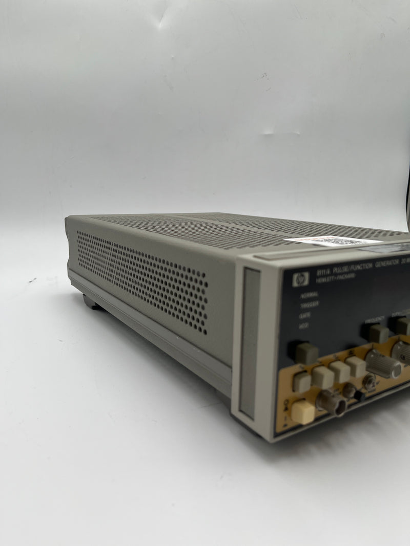 Agilent 8111 A Pulse / Function Generator