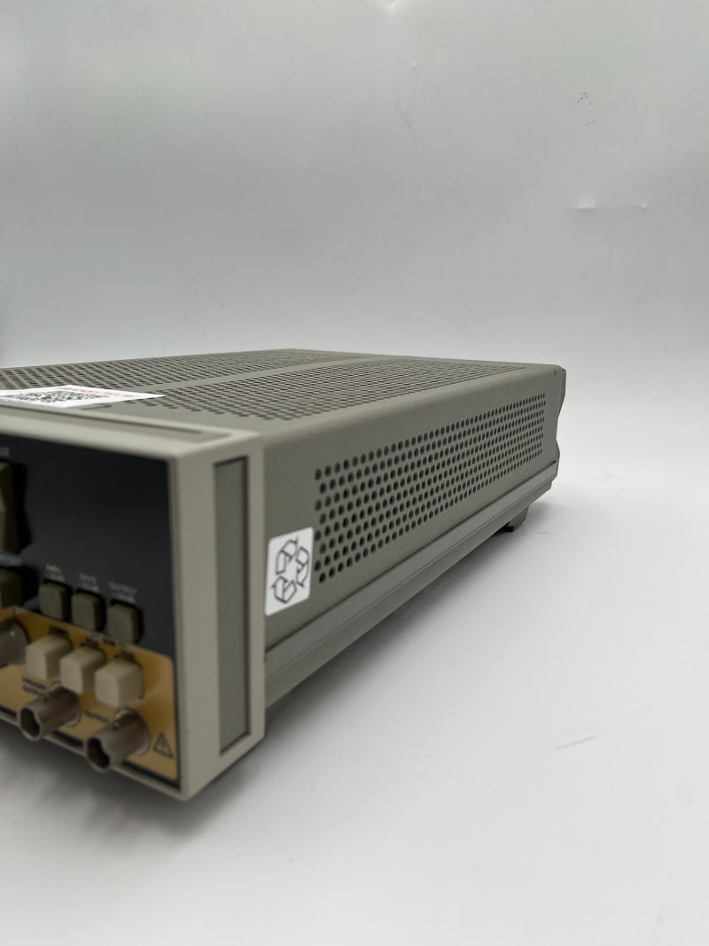 Agilent 8111 A Pulse / Function Generator