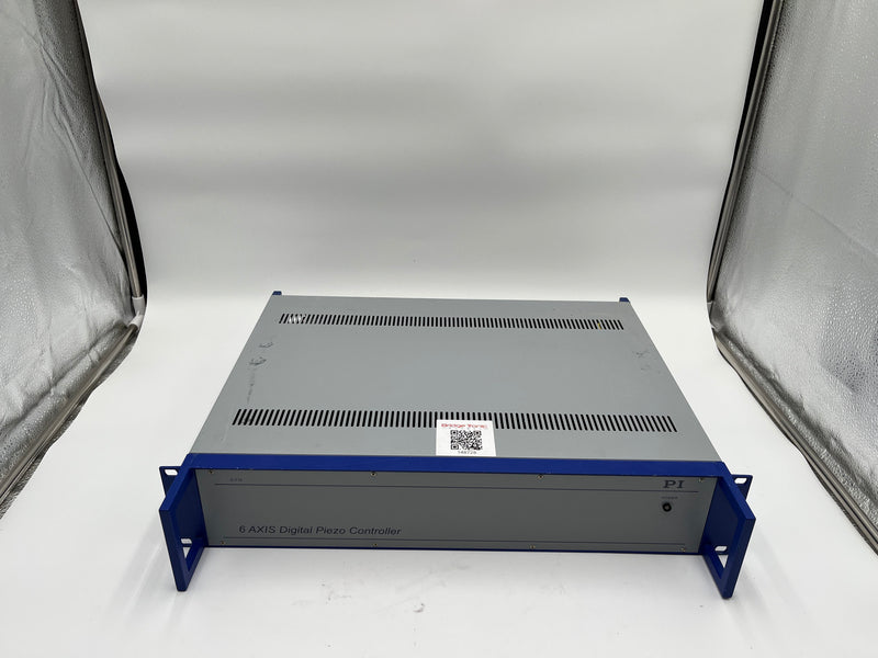 PI E 710 Digital Piezo Controller