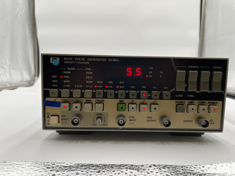 Agilent 8112 A Pulse Generator