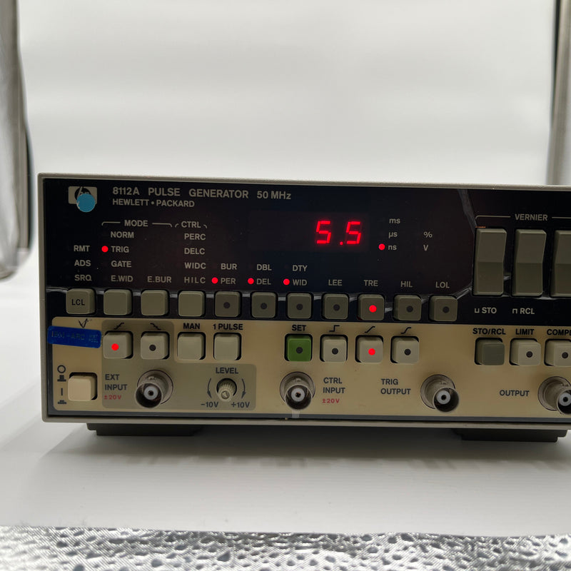 Agilent 8112 A Pulse Generator