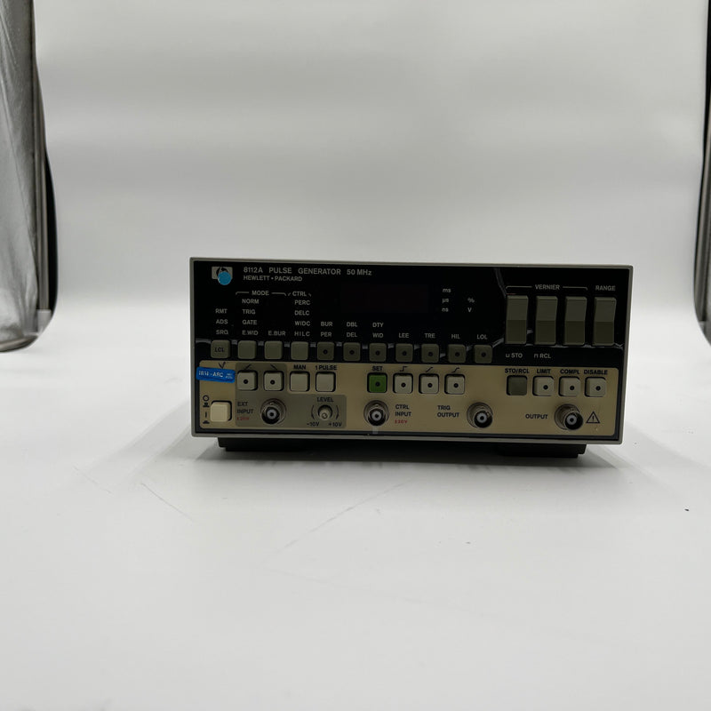 Agilent 8112 A Pulse Generator
