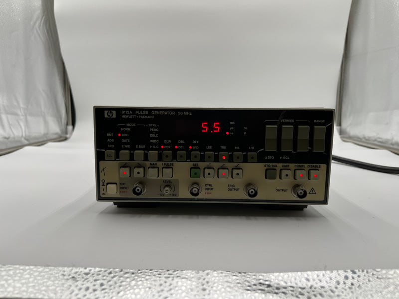 Agilent 8112 A Pulse Generator
