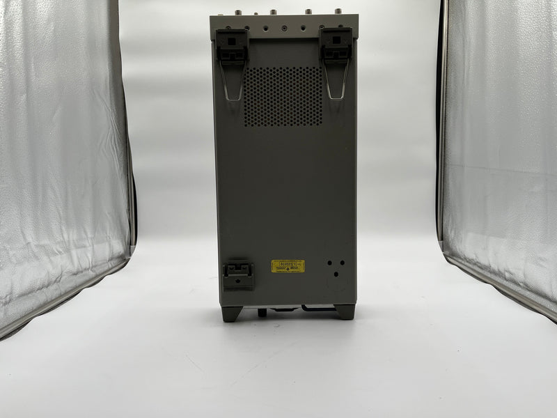Agilent 8112 A Pulse Generator