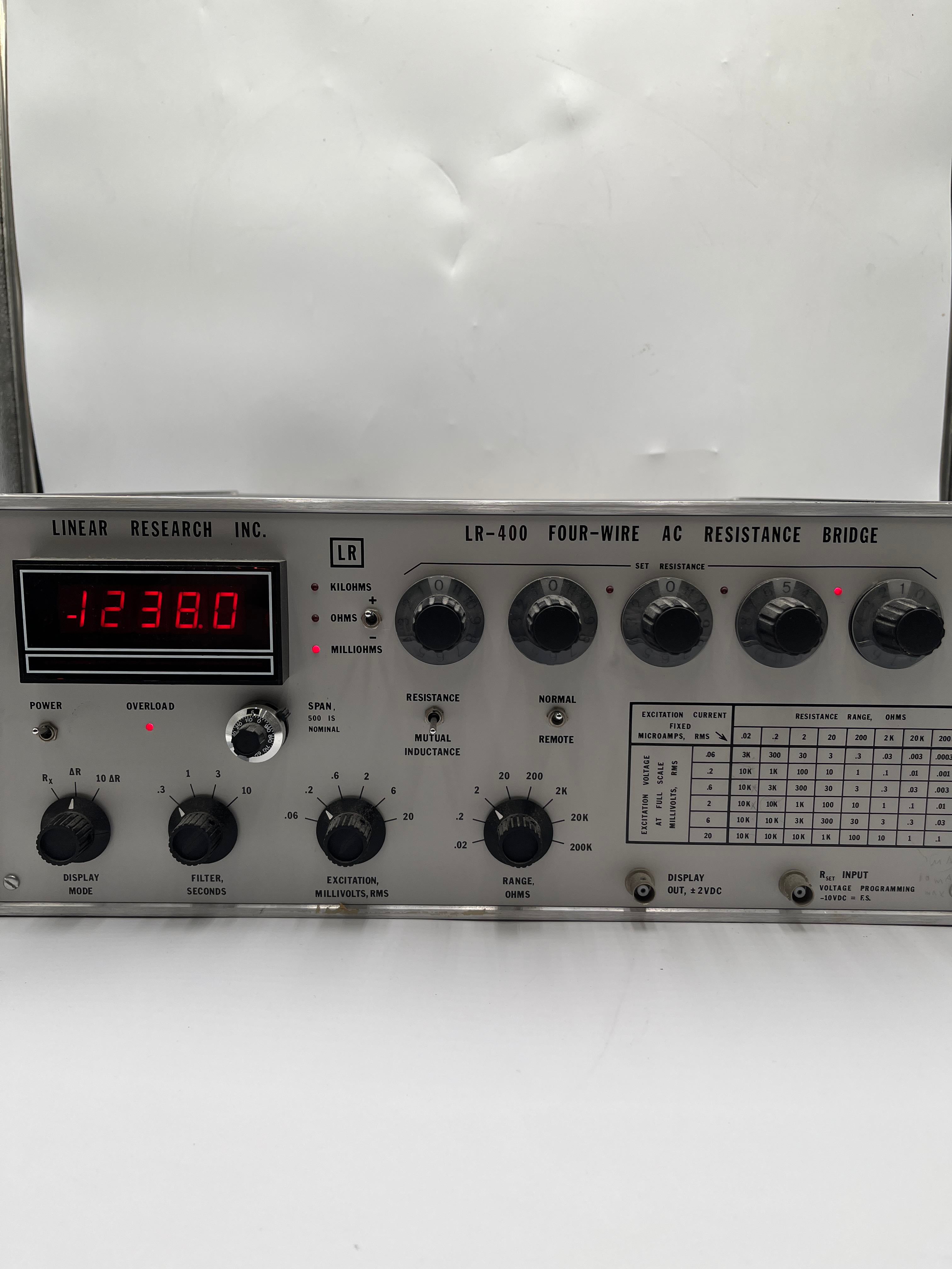 Linear Research LR 400 AC Resistance Bridge – Bridge Tronic Global
