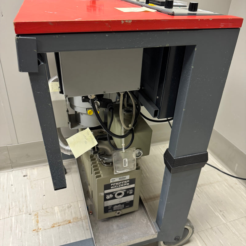 Oerlikon Balzers HLT 100 Leak Detector
