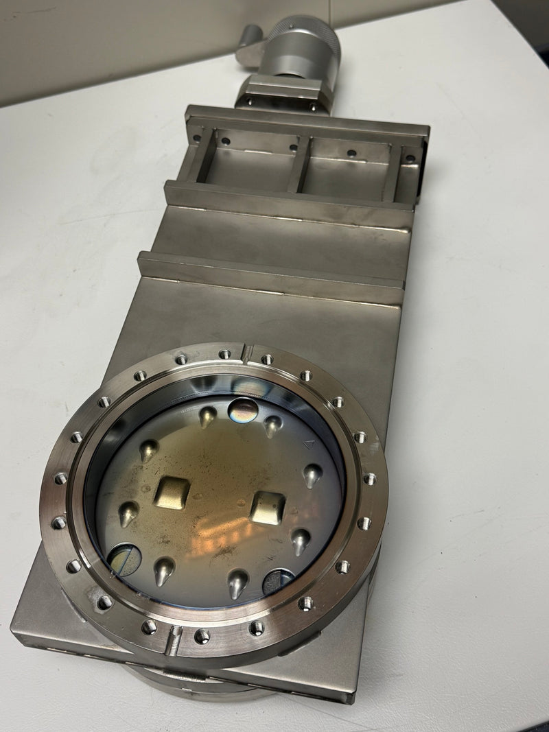VAT F 10 60398 58 Ultra High Vacuum Gate Valve