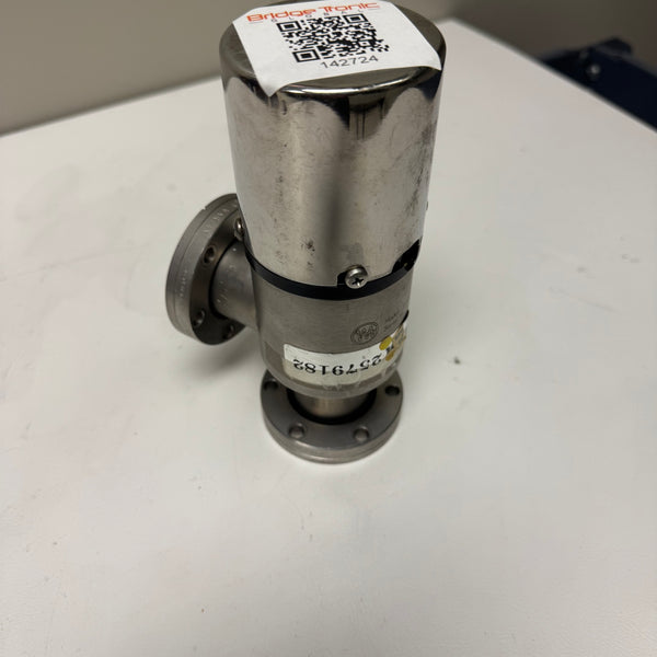 Varian 951 5090 High Vacuum Angle Valve