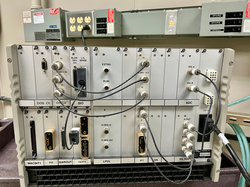 TecMag MacSpect 3 NMR Spectrometer Controller