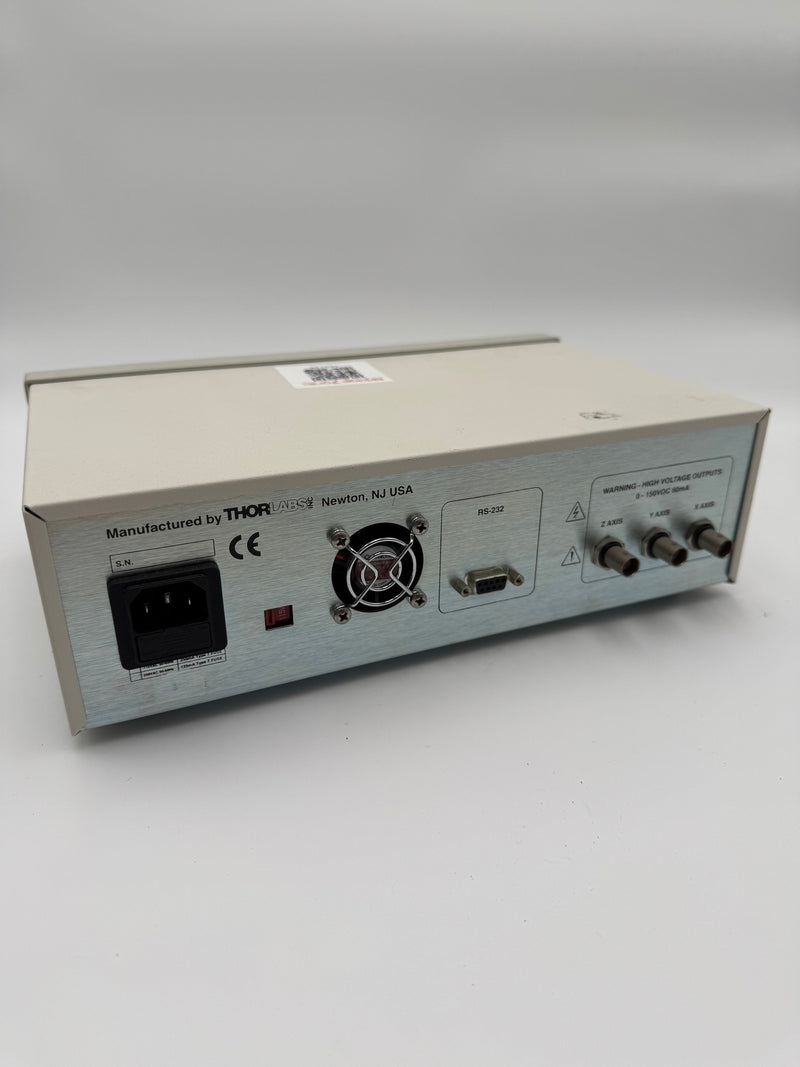 Thorlabs MDT 693 Piezo Controller