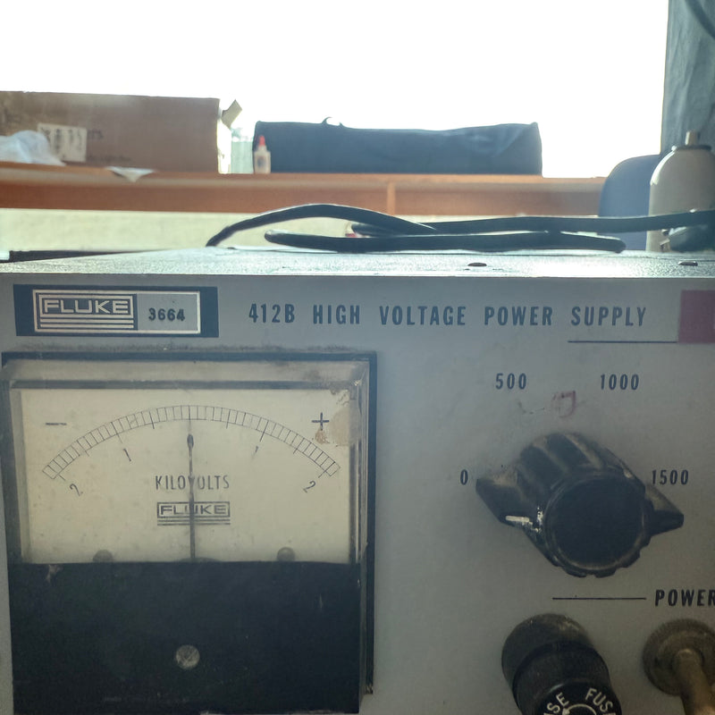 Fluke 412 B High Voltage Power Supply