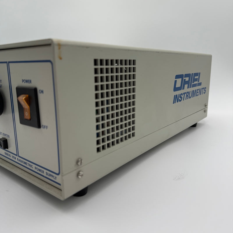 Oriel 68835 Power Supply