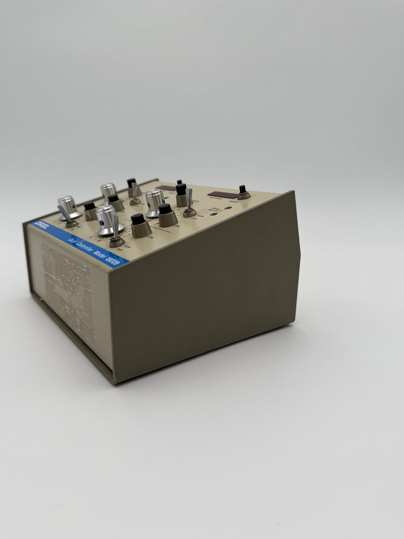 Oriel 18009 Dual Controller