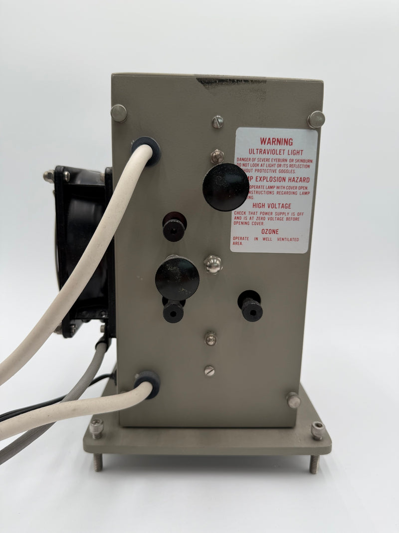 Oriel 6138 Optical Light Source