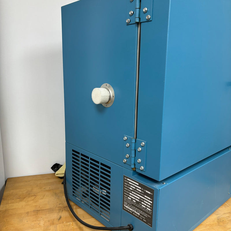 Thermotron S 1.2 Environmental Chamber