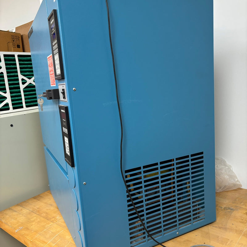 Thermotron S 1.2 Environmental Chamber
