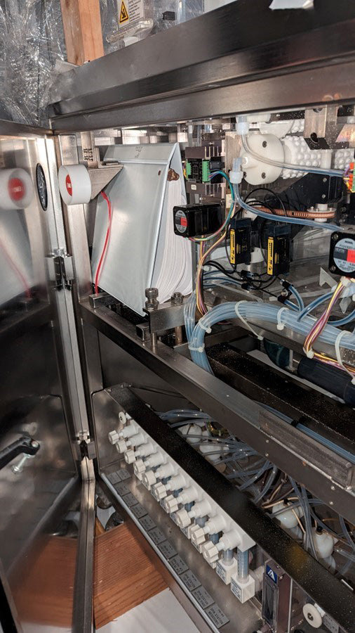 Ontrak DSS 200 Post CMP Scrubber (Chemical Mechanical Polisher)