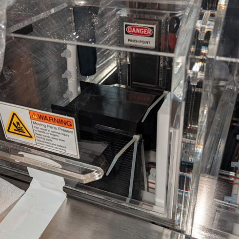 Ontrak DSS 200 Post CMP Scrubber (Chemical Mechanical Polisher)