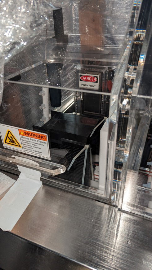 Ontrak DSS 200 Post CMP Scrubber (Chemical Mechanical Polisher)