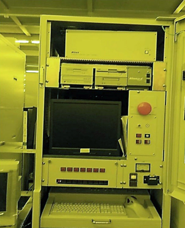 Nikon NSR 2005 i 9 C i-Line Stepper