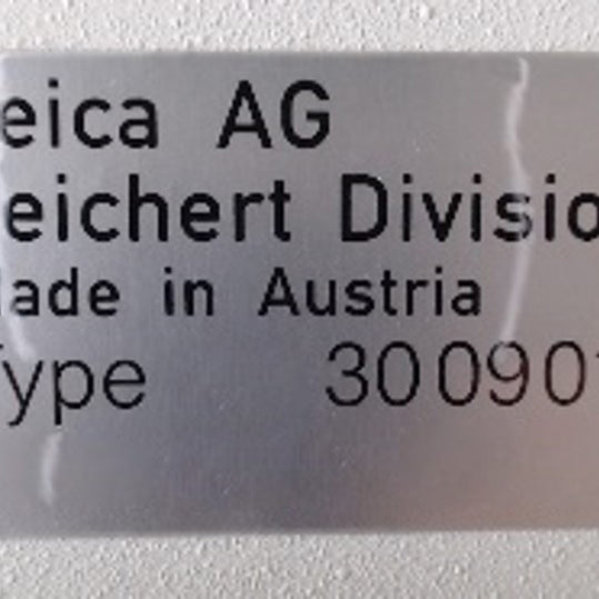 KLA / Leica 300901 Microscope