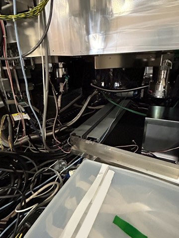 Hitachi CG 5000 CD-SEM (Critical Dimension Scanning Electron Microscope)