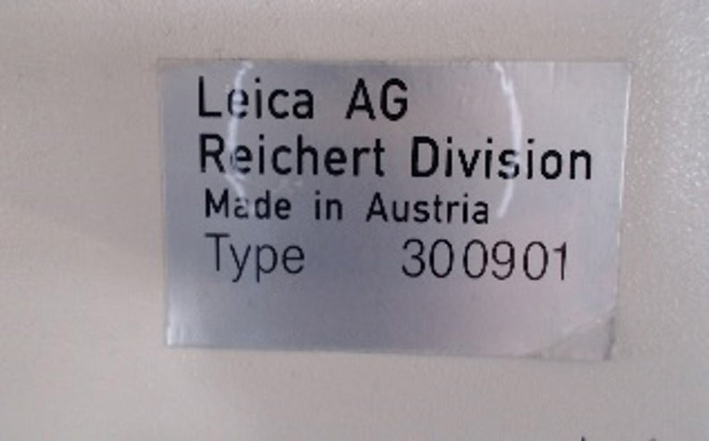 KLA / Leica 300901 Microscope