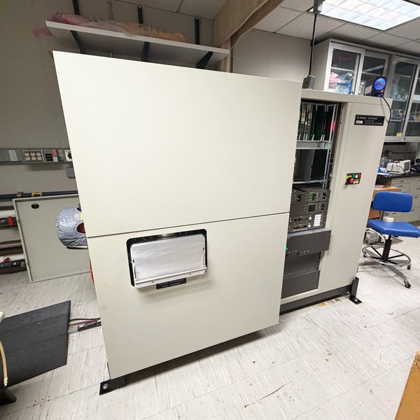 Physical Electronics Quantum 2000 Scanning ESCA Microprobe