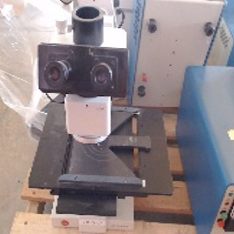 UTMI 01 Microscope