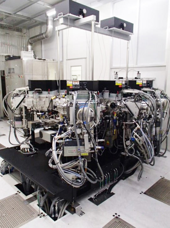 Applied Materials Endura 5500 PVD (Physical Vapor Deposition)