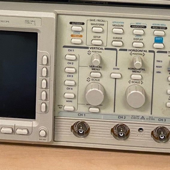 Tektronix TDS 540 Digital Oscilloscope