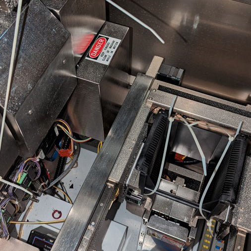 Ontrak DSS 200 Post CMP Scrubber (Chemical Mechanical Polisher)