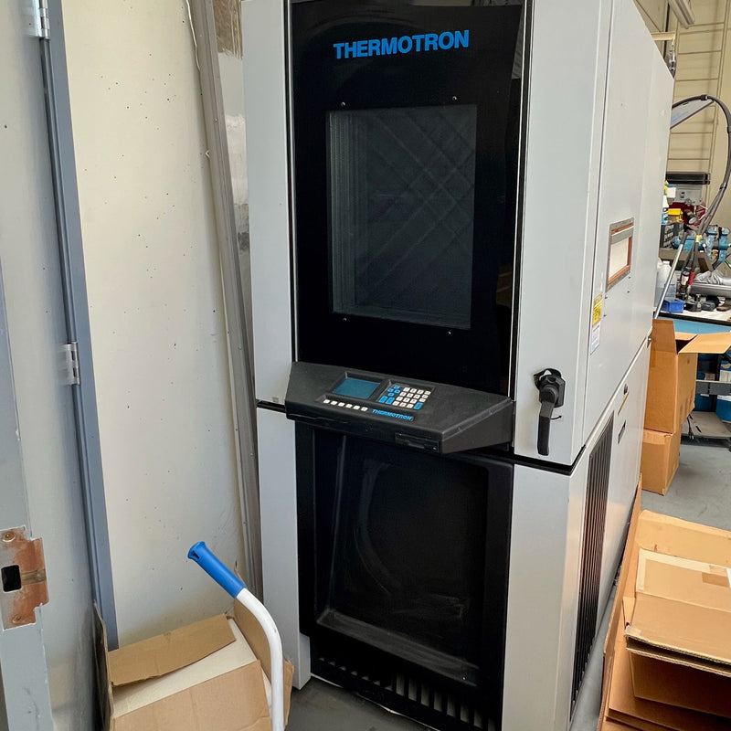Thermotron SE 300 2 2 Environmental Chamber