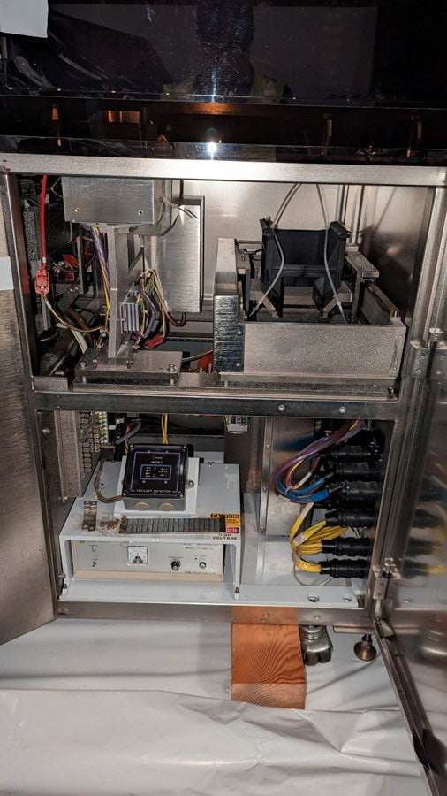 Ontrak DSS 200 Post CMP Scrubber (Chemical Mechanical Polisher)