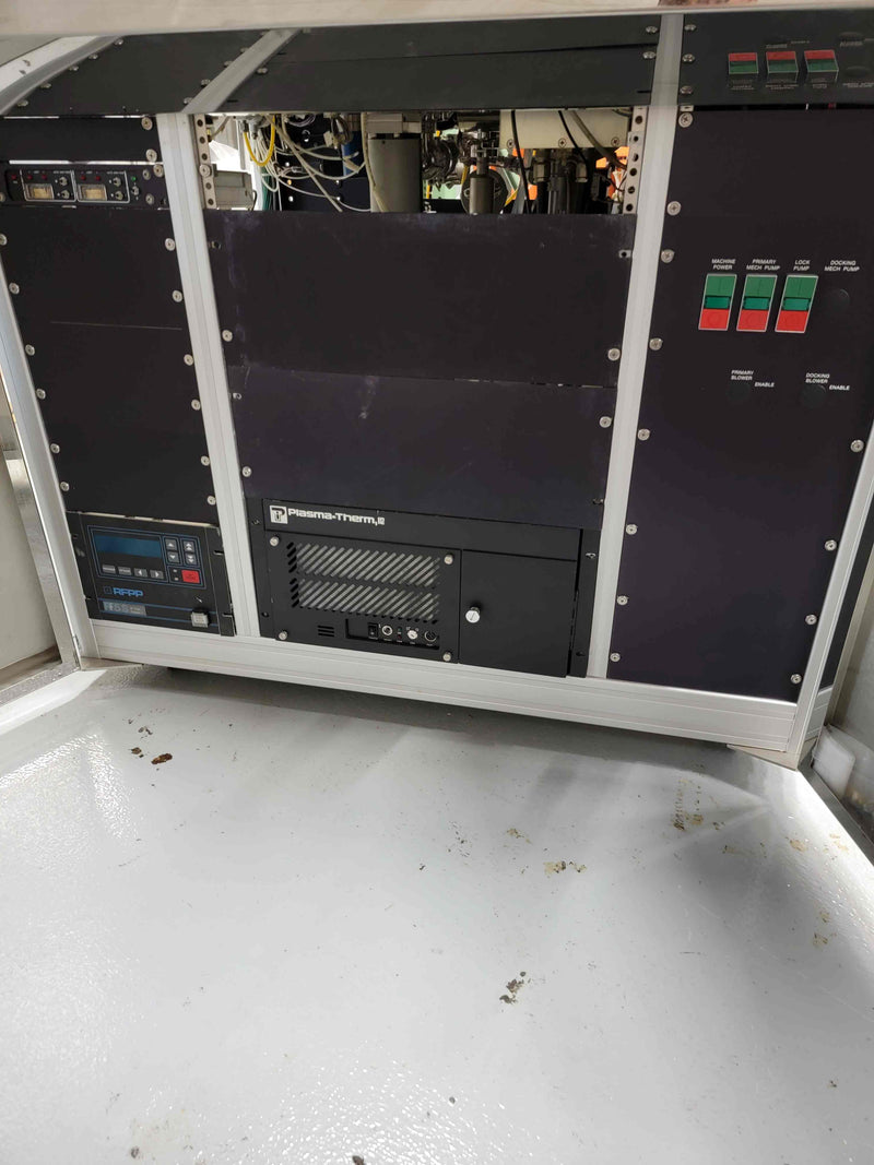 Plasmatherm SLR 720 RIE (Reactive Ion Etcher)