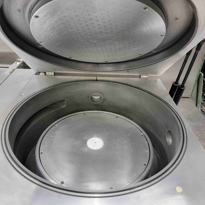 Plasmatherm SLR 720 RIE (Reactive Ion Etcher)