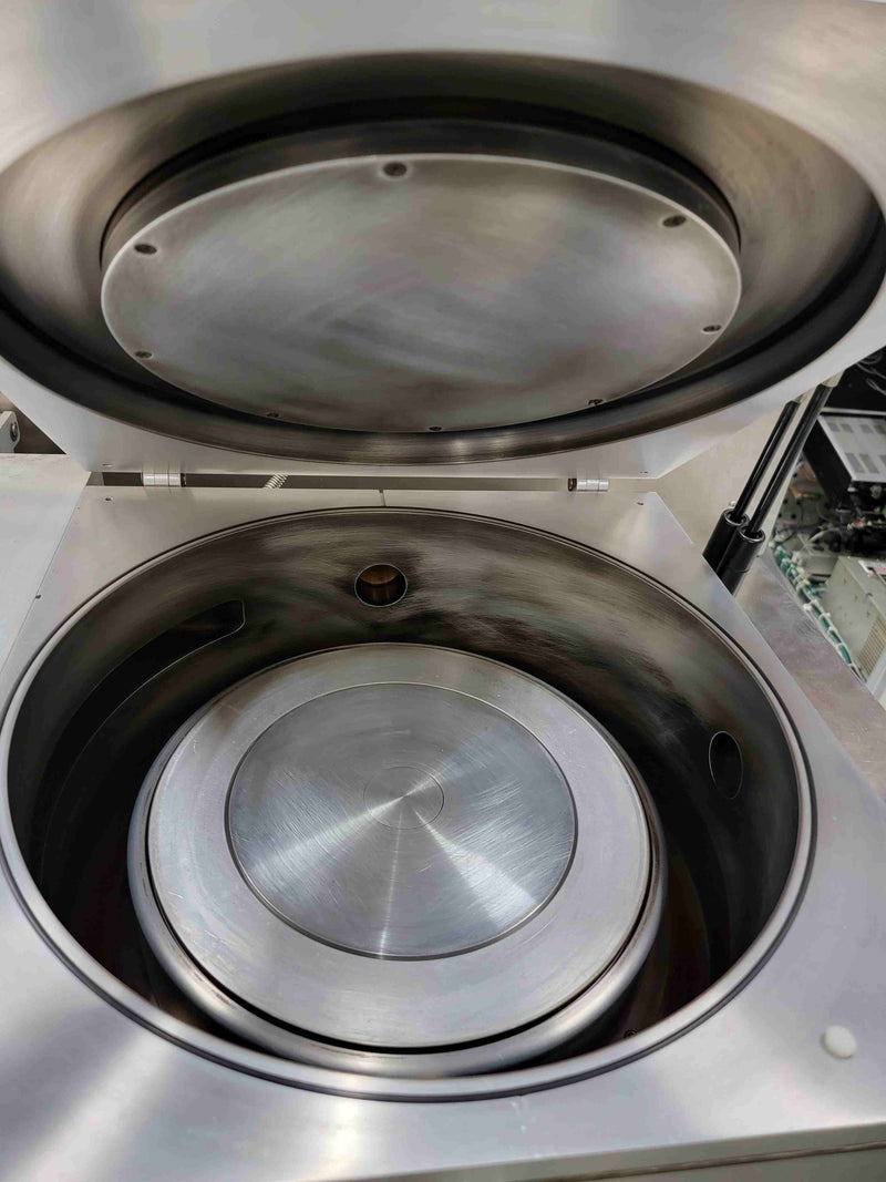 Plasmatherm SLR 720 RIE (Reactive Ion Etcher)