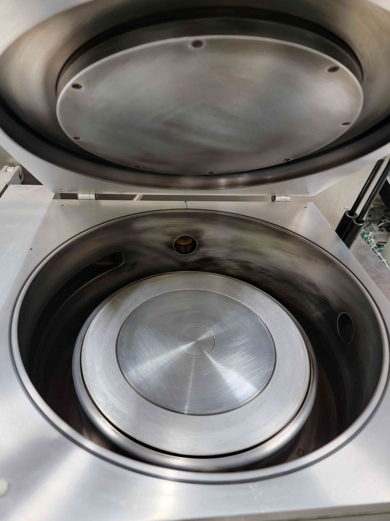 Plasmatherm SLR 720 RIE (Reactive Ion Etcher)