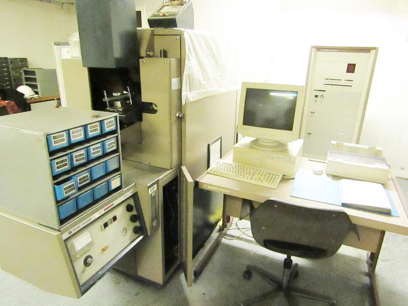 Polyvac E 1000 Optical Emission Spectrometer