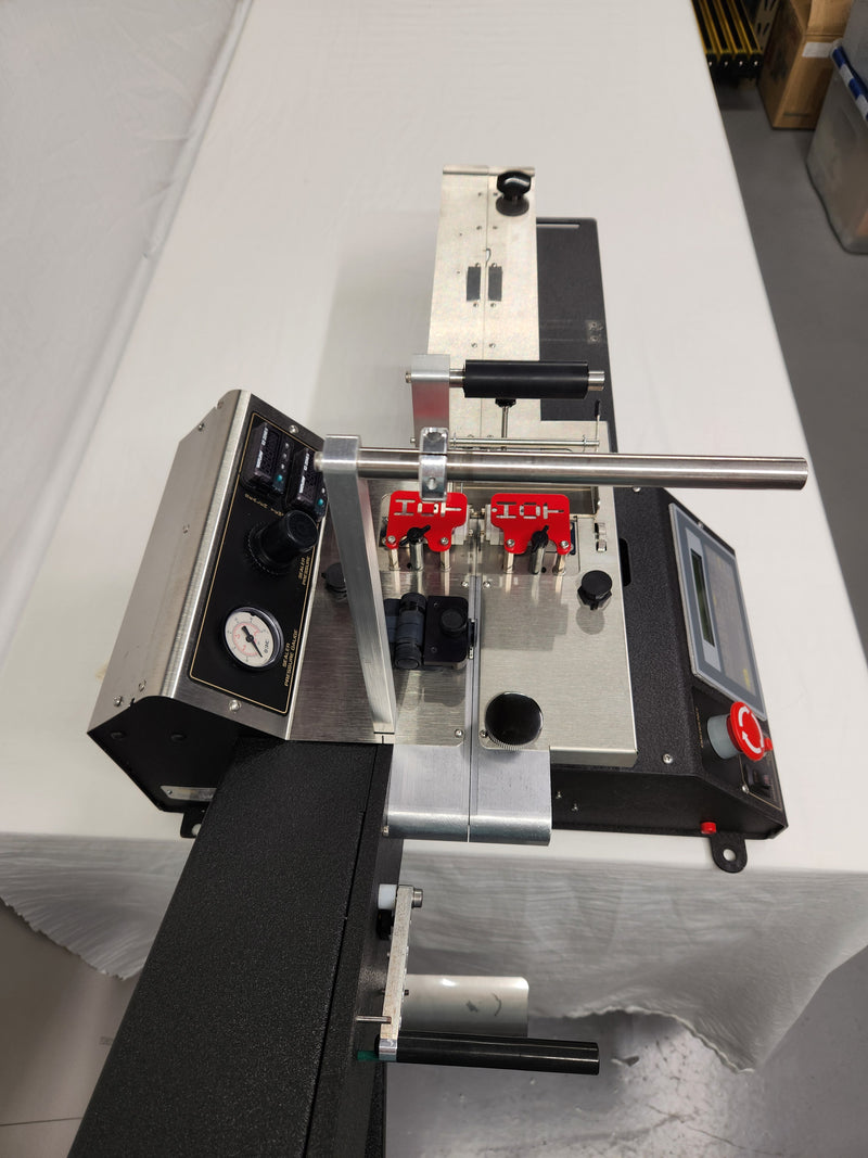 Q Corporation QMT 1100 M Tape & Reel