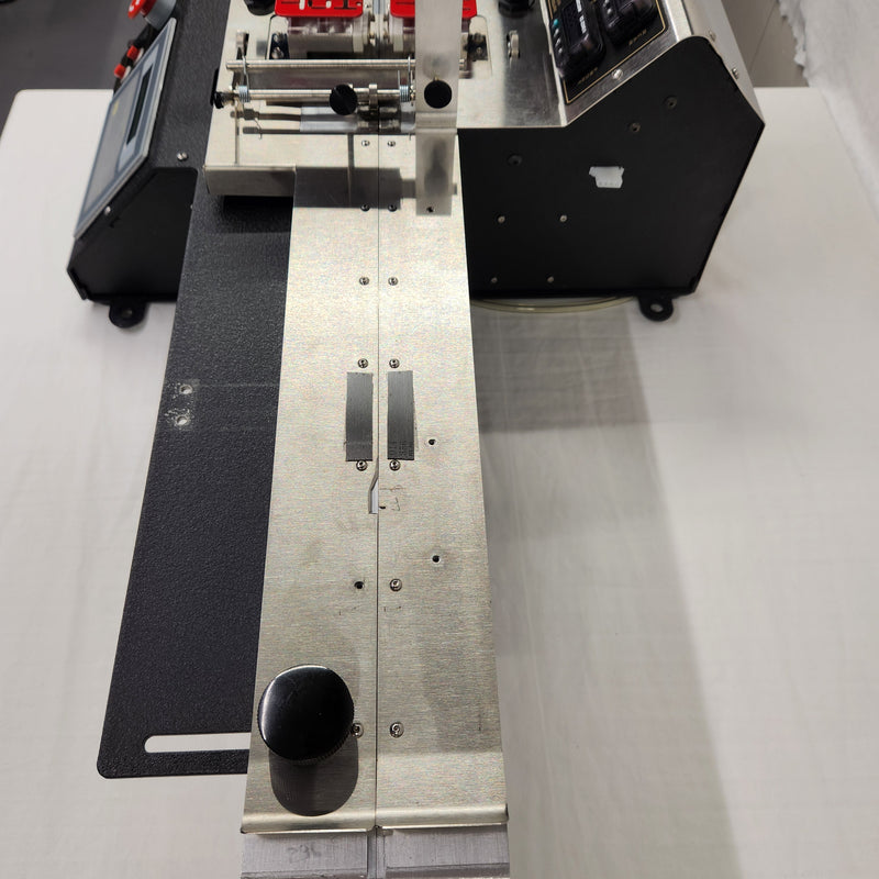 Q Corporation QMT 1100 M Tape & Reel