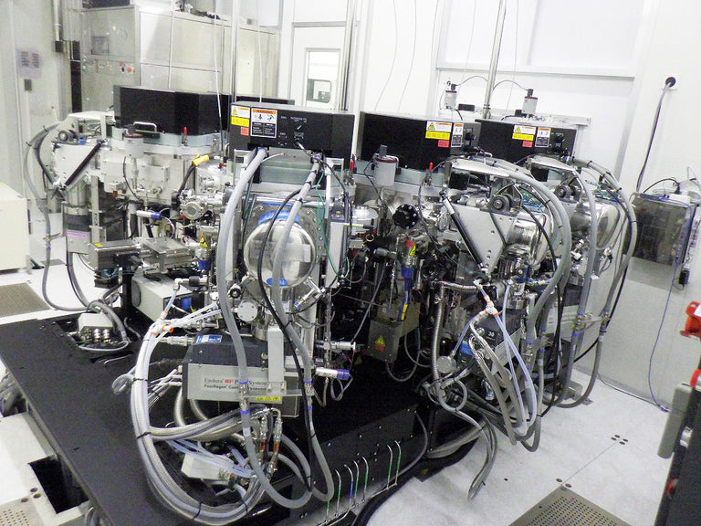 Applied Materials Endura 5500 PVD (Physical Vapor Deposition)